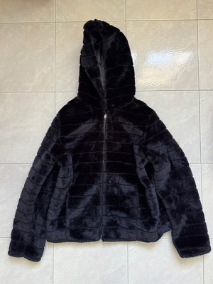 Black fur jacket like new, one size with zipper and hood