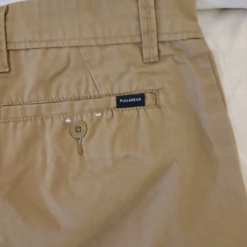 Pull & Bear beige shorts size 42 medium like new