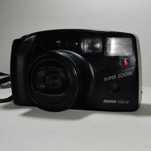 Revue 1000F camera used, vintage collectible