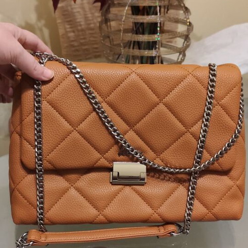Kem shoulder bag camel color new, medium size