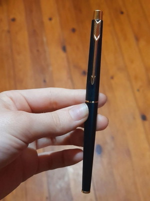 Vintage Parker Classic Black Matte πένα μεταχειρισμένη με 180GP broad golden nib