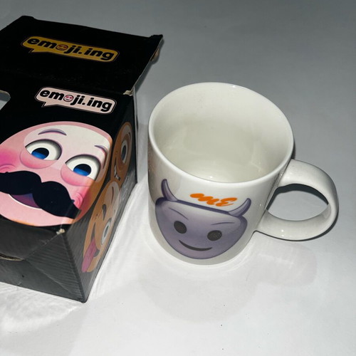 Emoji mug new