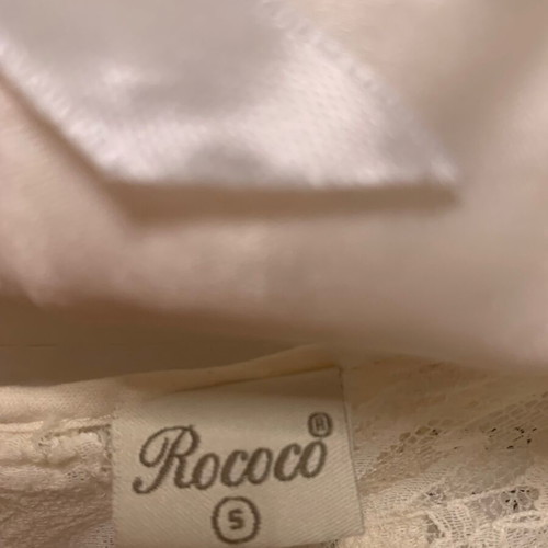 Lace jacket Rococo like new, white with rhinestones