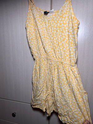 Jumpsuit yellow airy like new