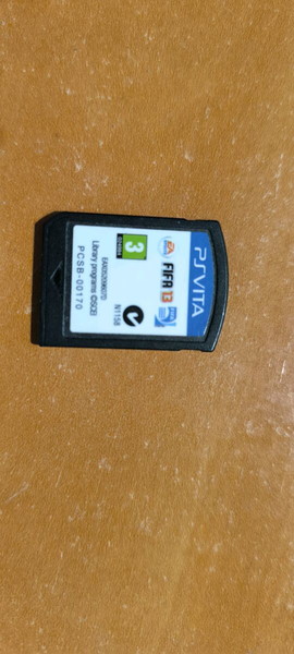 FIFA 13 Ps Vita игра