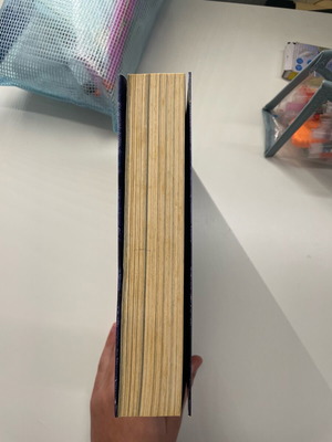 Στον καιρό των μάγων βιβλίο σαν καινούργιο με σημάδια χρόνου