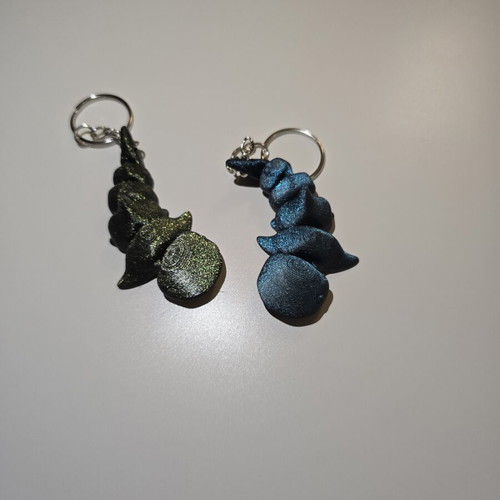 3D Printed Keychain Articulated Whale like new