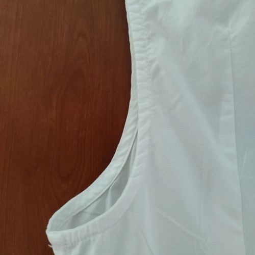 Badoo sleeveless white shirt, size L, 97% cotton