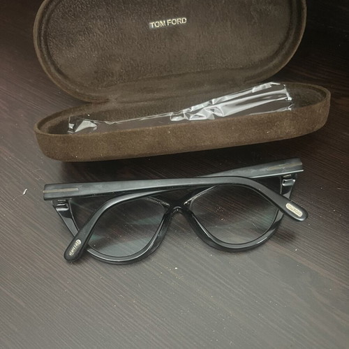Tom Ford black butterfly myopia glasses with case