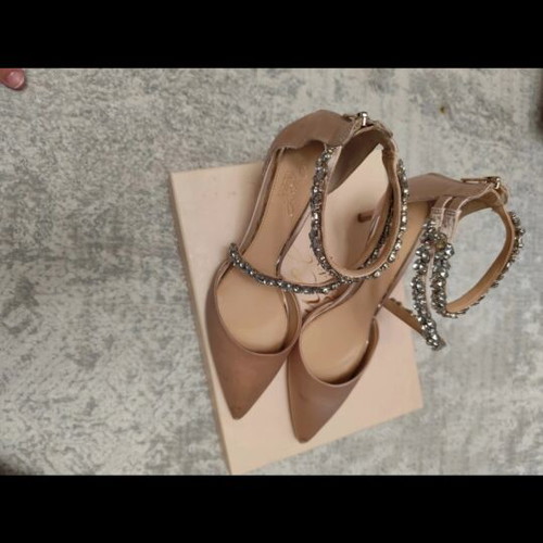 Badgley Mischka bridal shoes size 39 like new, pink sandals