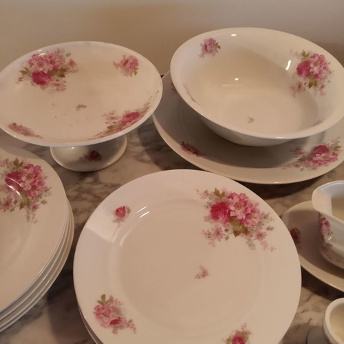 EPIAG porcelain dinnerware set 23 pieces like new