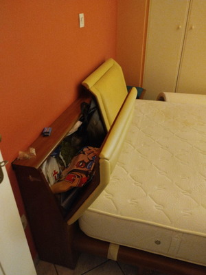 Κρεβάτι με αποθηκευτικό χώρο και στρώμα μεταχειρισμένο