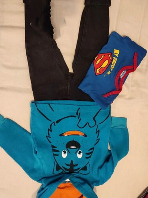Mayoral jeans and Joyce sweatshirt set used, 12 months
