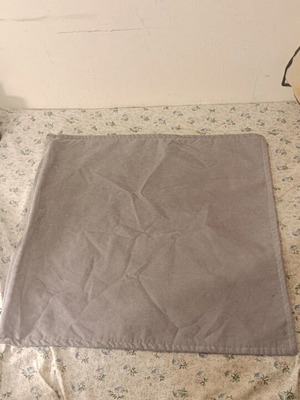 Pillowcase with zipper 58x58 like new