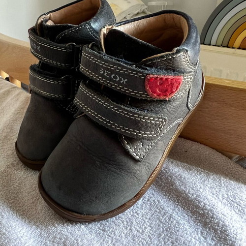 Geox children's shoes size 21 used, dark gray to black low boots