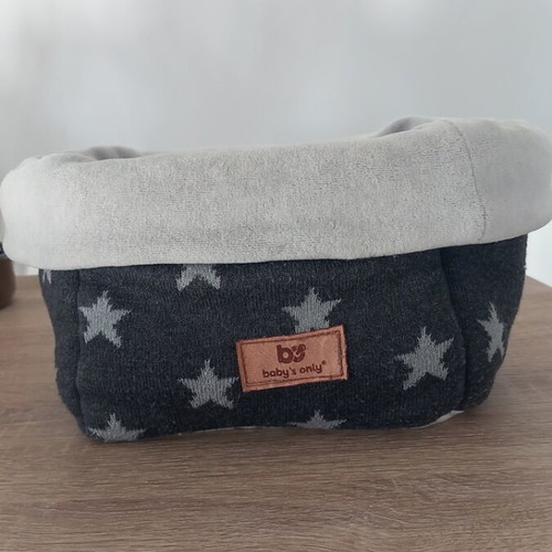 Changing organizer used, grey fleece and knitted material