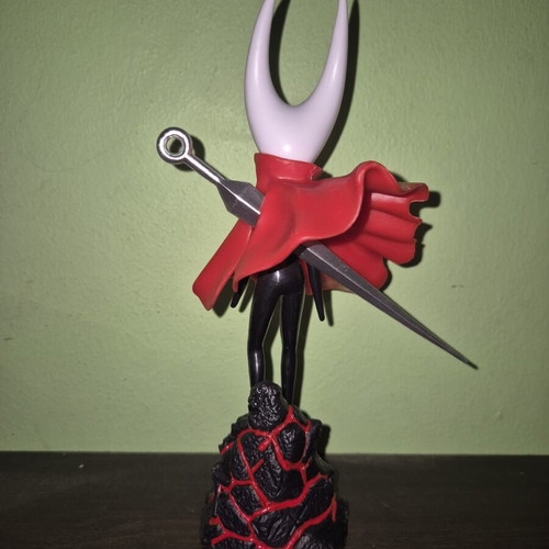 Hollow Knight figure new