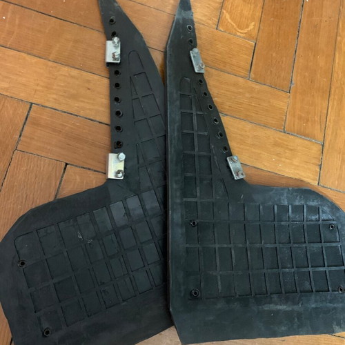 Mini Cooper mud flaps set like new, authentic, made in England