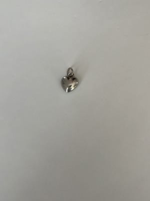 Steel heart pendant like new, silver color for necklace or bracelet