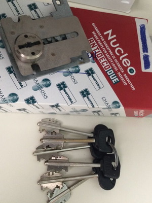 Security lock used for door