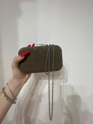 Mini bag μεταχειρισμένο βραδινό με ασημί λουράκι γκρι