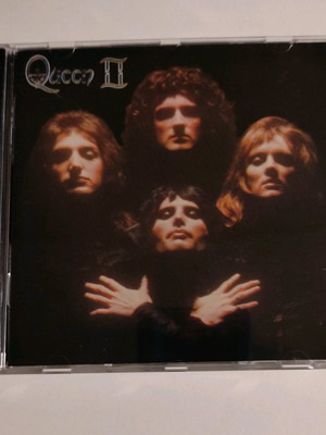 Queen Queen II CD like new, rock