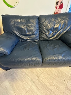 Two-seater leather sofa Natuzzi blue (Divani & Divani)