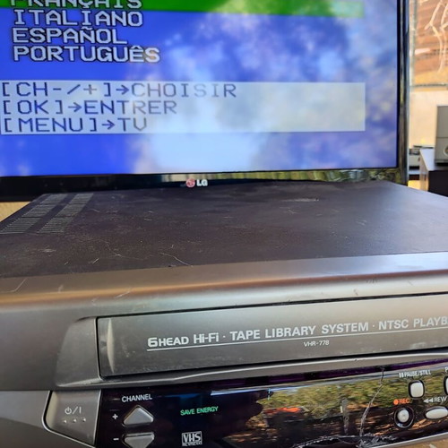 Sanyo VHR-778G VHS video player for parts