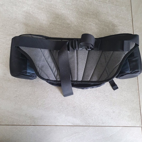Waist bag with bottle holders like new, black and gray