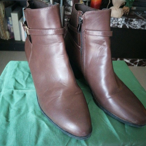 Zapatos women's ankle boots like new, brown, size 40