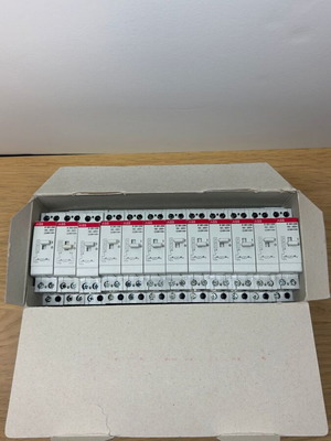 ABB E251-230 16A 250V switch new, pack of 12