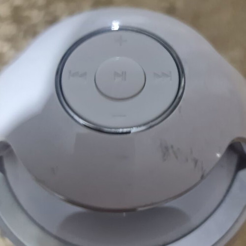 Huawei Bluetooth speaker with Micro USB charging