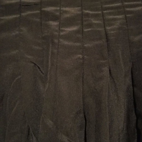 Monton black skirt 100% silk size M/38 like new