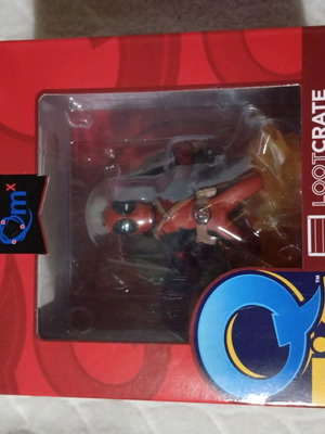 Q Fig Deadpool (Red) (Lootcrate exclusive) like new