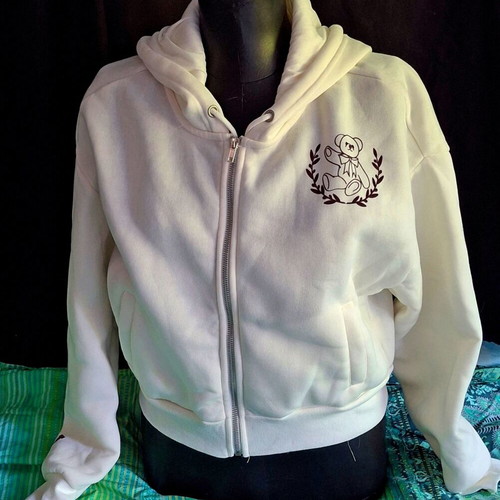No Comment cropped white college hoodie with zipper and bear print, size M