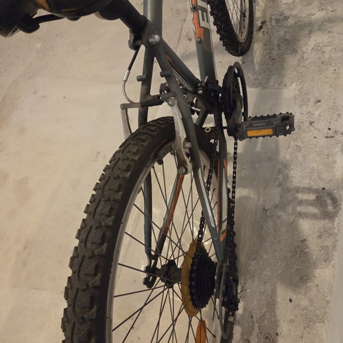 Energy Mountain Bike 24'' used with gears and suspension