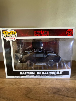 Funko Pop! Deluxe Rides Batman in Batmobile new