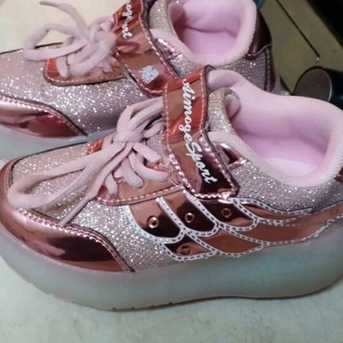 Roller Shoes with LED Lights Size 28 Pink Glitter like new