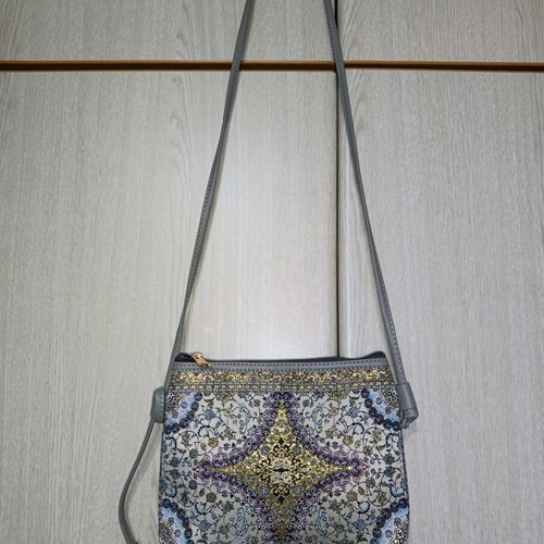 Crossbody bag unused