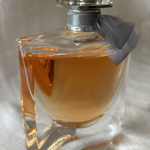 La Vie Est Belle 75 ml Eau de Parfum used, authentic