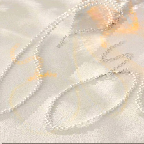 Перлен комплект от колие и гривна нов, бели изкуствени перли