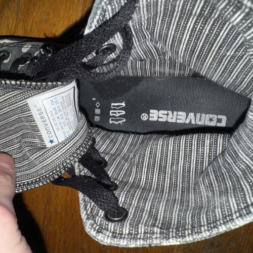 Converse All-Star High Top Shoes like new, black and grey dotted