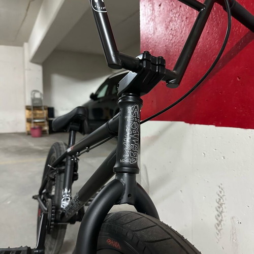Stranger Royale 20" BMX freestyle bike like new, black, men's