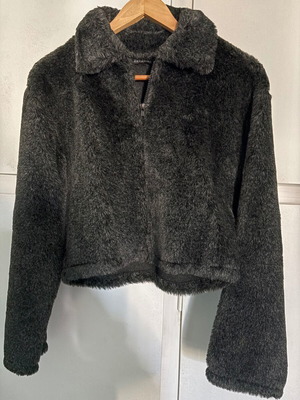 Cropped fur jacket like new, gray, size S