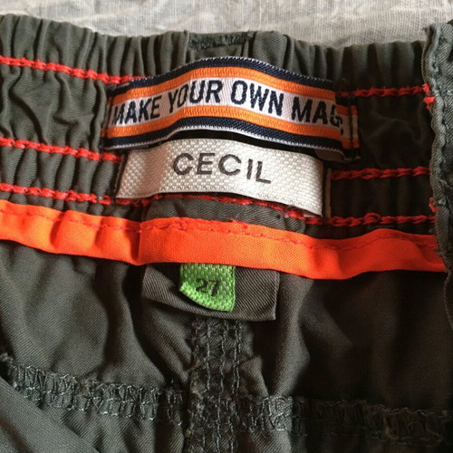 Cecil Y2K Khaki Mini Skirt Size S Like New