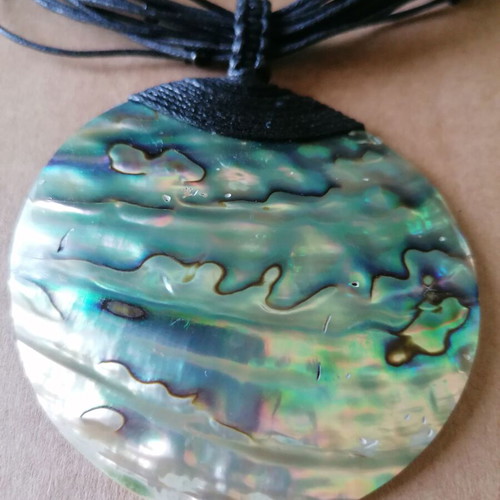 Boho necklace with Abalone shell and black cotton thread with stones new