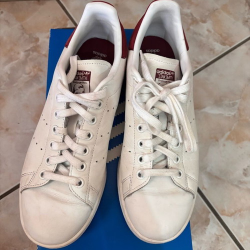 Adidas Stan Smith sneakers used, white with burgundy detail