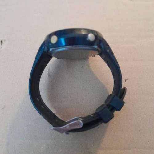 Digital battery watch used, dial diameter 4.6cm