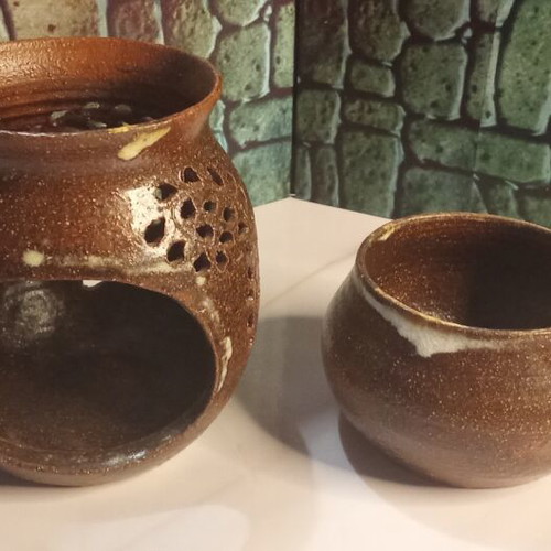 Handmade ceramic aromatic burner set stoneware like new