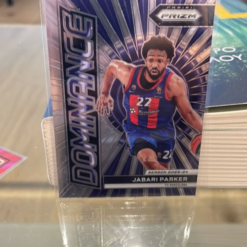 Insert cards like new, Jabari Parker, Marco Bellineli, Markus Howard